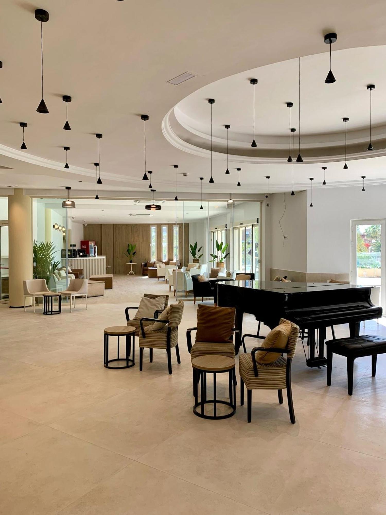 Ohtels Gran Hotel Almeria Luaran gambar