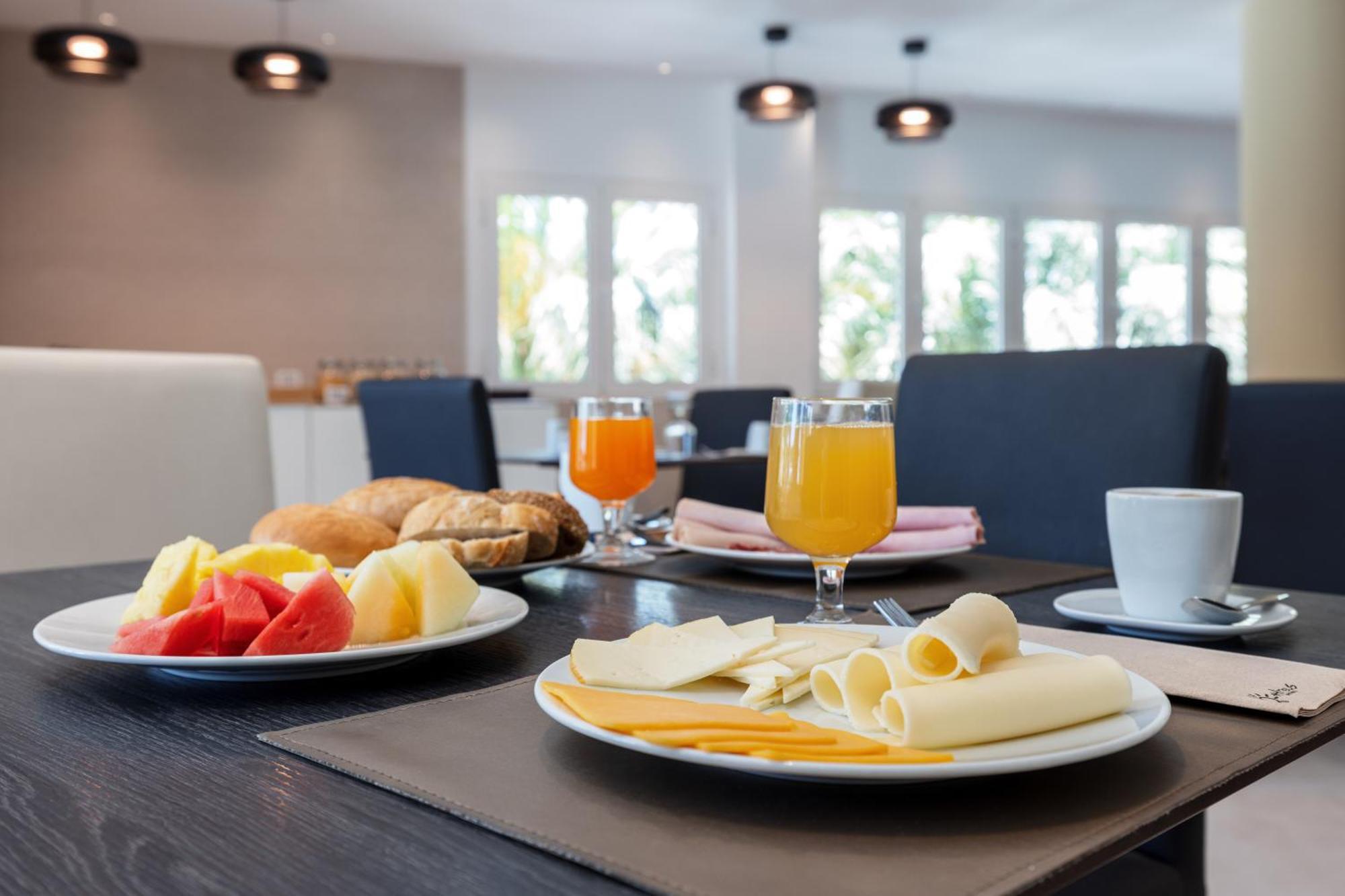 Ohtels Gran Hotel Almeria Luaran gambar